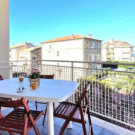 Апартаменти Gioiello Al Mare Wi-Fi Relax Terrazza Clima Чивітанова-Марке Екстер'єр фото
